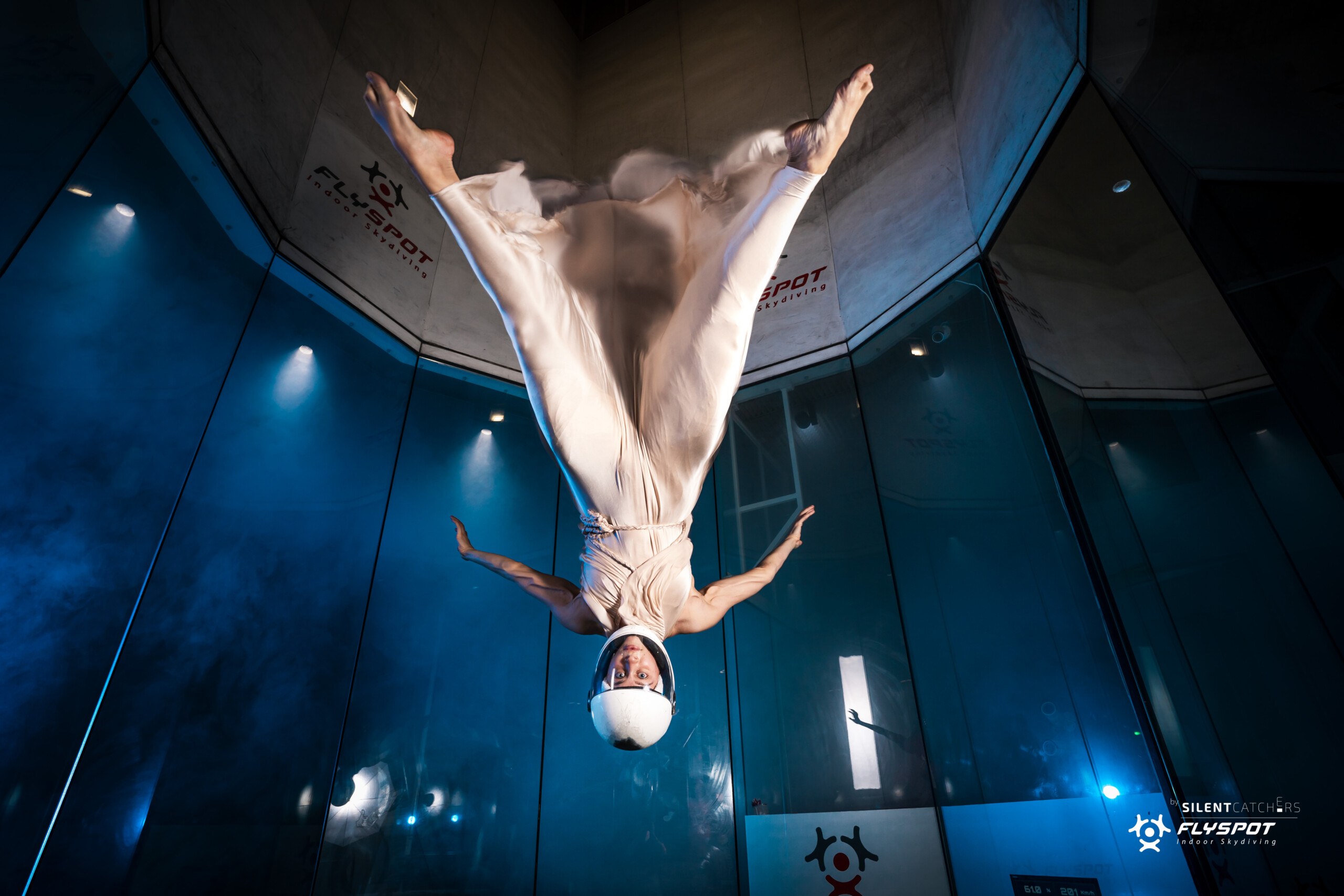 Proflyers - indoor skydiving