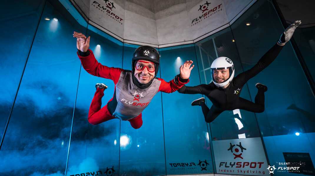 Szkolenie indoor skydiving